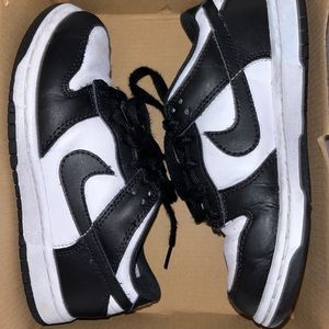 Used Nike Dunks Panda